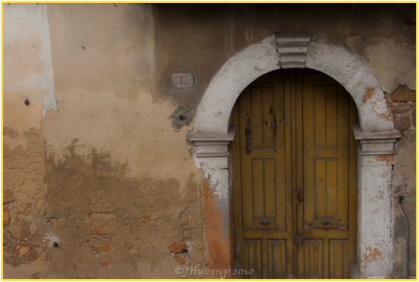 Arched Door in Sicily, Copyright Jann Huizenga 2010