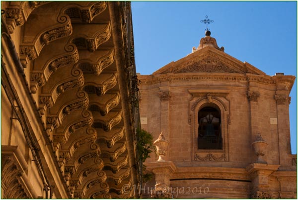 Church in Scicil, Sicily, Copyright Jann Huizenga