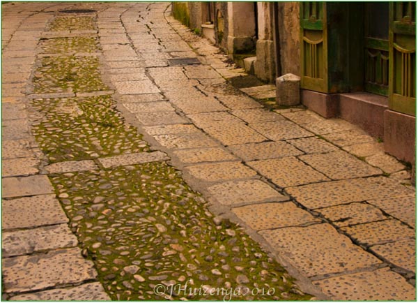 Cobblestones in Ragusa Ibla, Sicily, Copyright Jann Huizenga