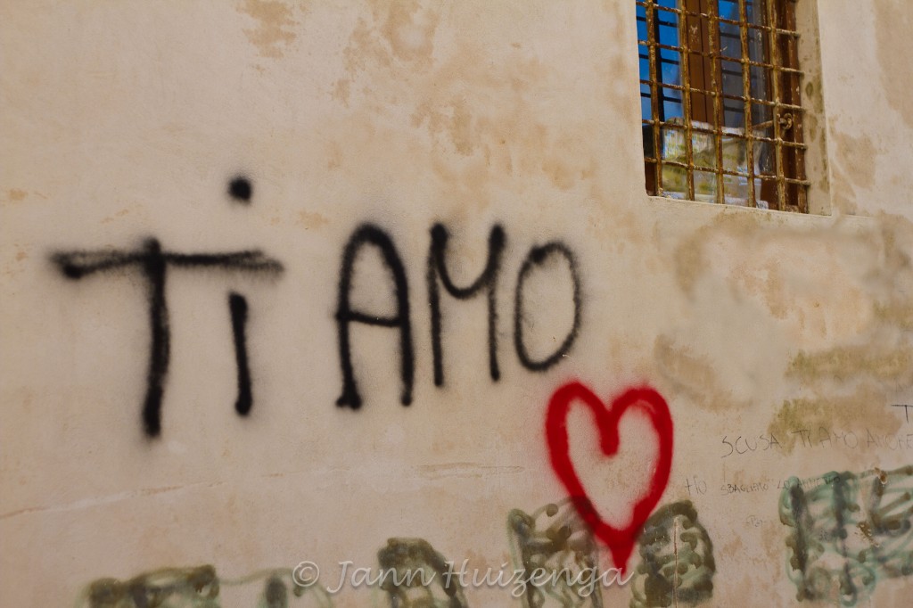 Love Graffiti on Sicilian Wall, copyright Jann Huizenga