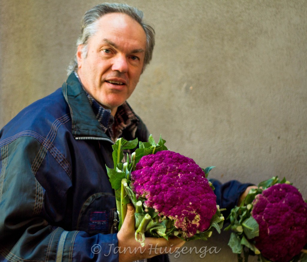 Purple Cauliflower in Sicily, copyright Jann Huizenga